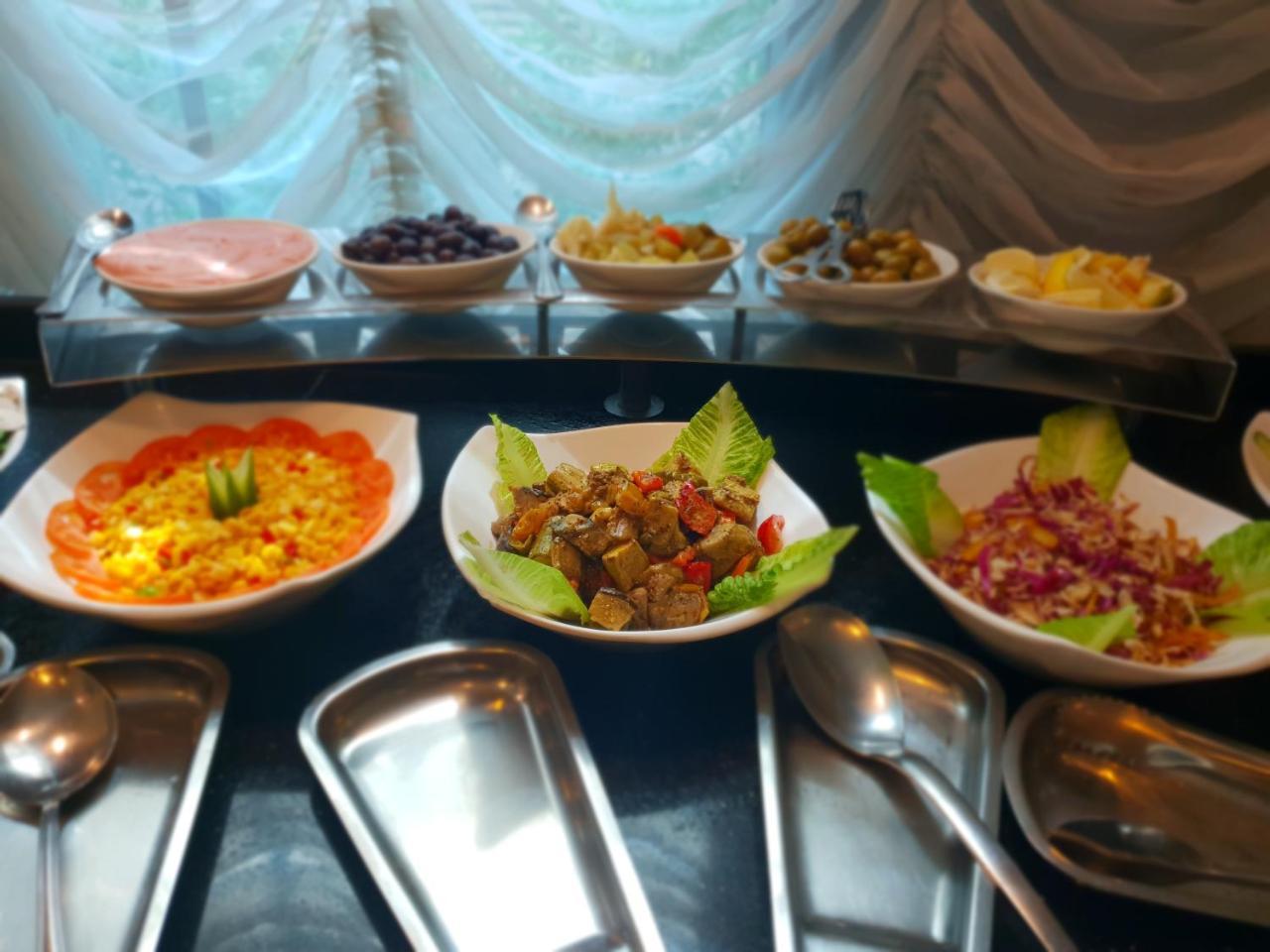 Al Jawhara Hotel Apartments Дубай Екстериор снимка