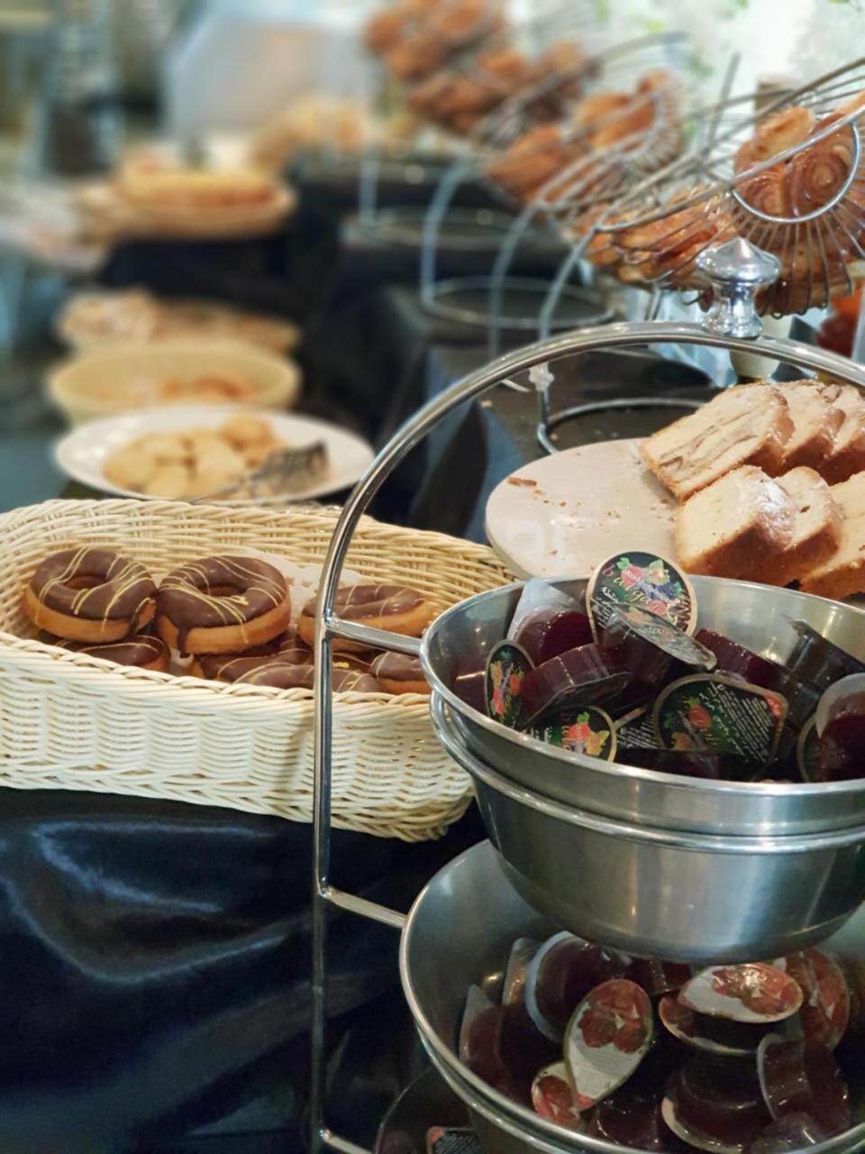 Al Jawhara Hotel Apartments Дубай Екстериор снимка